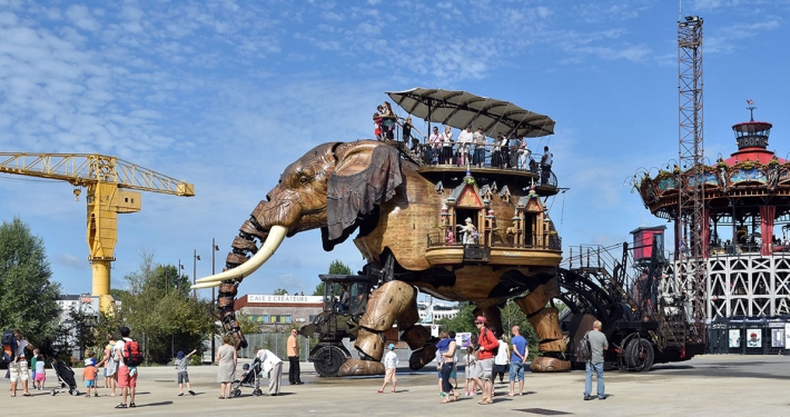 La marche des éléphants à Nantes