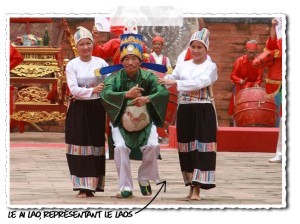 La danse folklorique de Xuan Pha